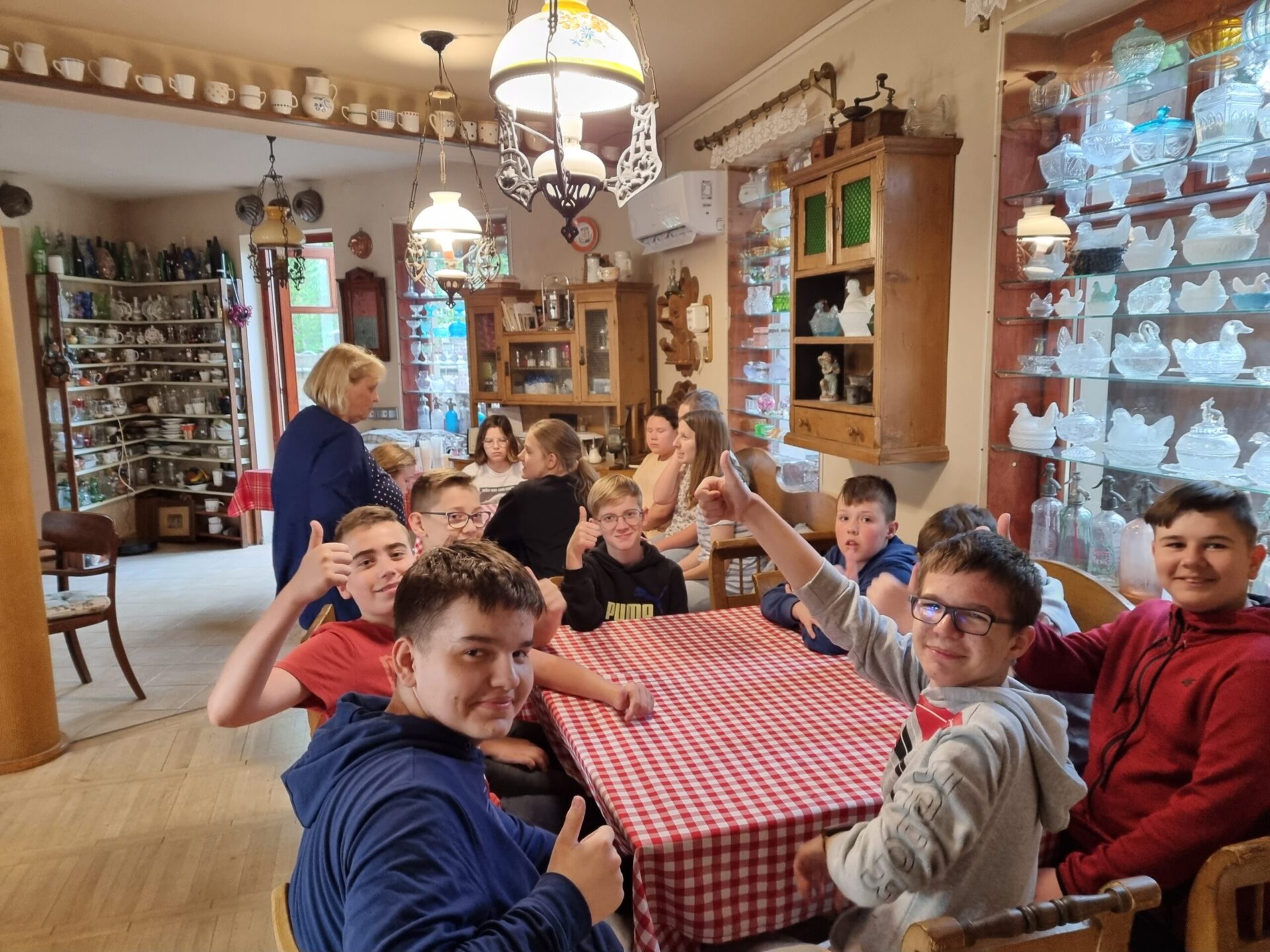 Lengyel diákok látogatása
