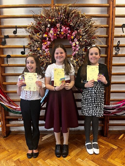 Népdaléneklési verseny