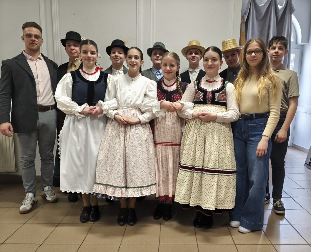 Szívvel-lélekkel a színpadon