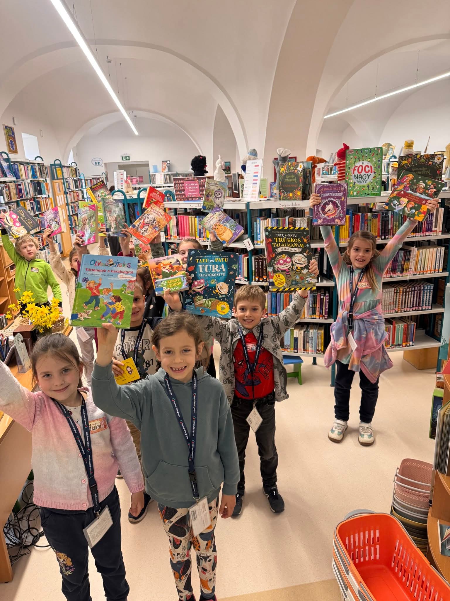 Apró felfedezők a könyvek birodalmában