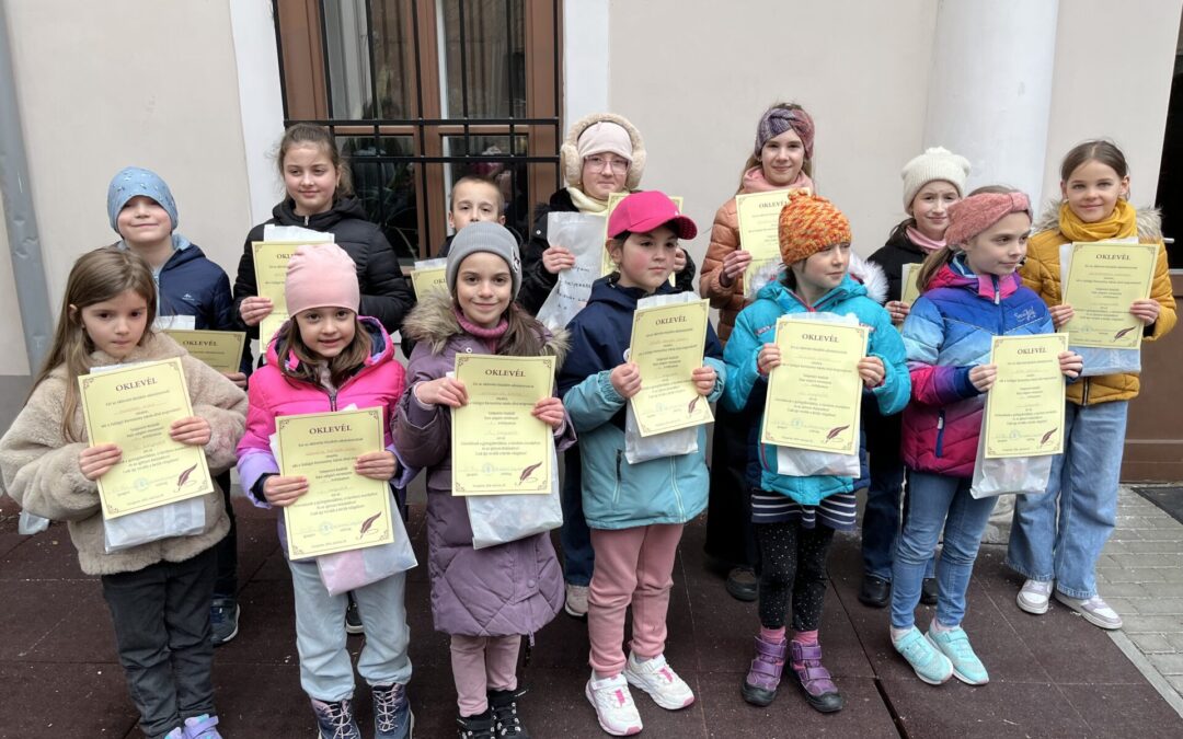 Gyöngybetűk és figyelem: Lezajlott a „Szépen író kisdiák” verseny