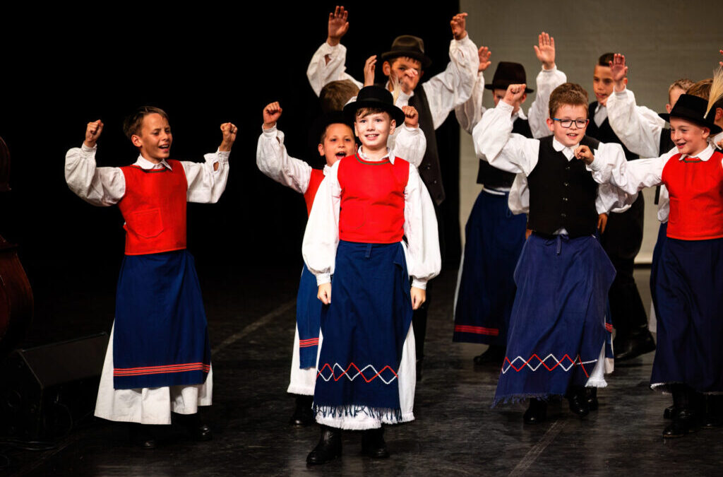 „Így táncolnak minálunk”